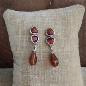 Gold Tone Amber Colored Dangle Earrings